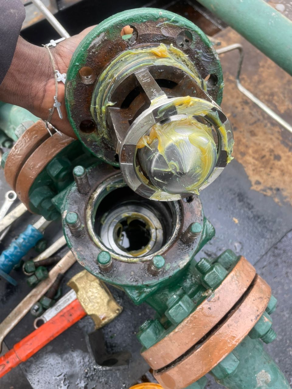 Flow Line Cleaning & Maintenance – Ughelli North